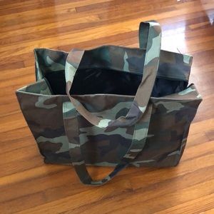 Camouflage tote